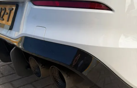 Huur Volkswagen Golf 8R Performance