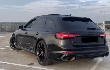Huur Audi RS4 Performance