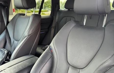 Huur BMW X5 M-Pakket