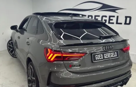 Huur Audi RSQ3 10 years Edition