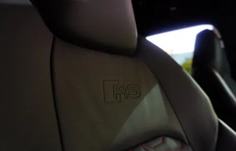 Huur Audi RS6 Performance