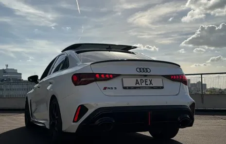 Huur Audi RS3 Limousine (2026)