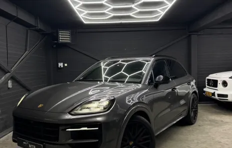 Huur Porsche Cayenne S
