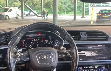 Huur Audi RSQ3 Sportback