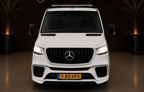 Huur Mercedes Benz Oprijwagen