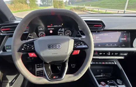 Huur Audi RS3 Sportback