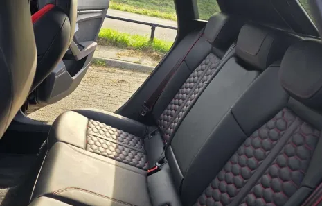 Huur Audi RS3 Sportback