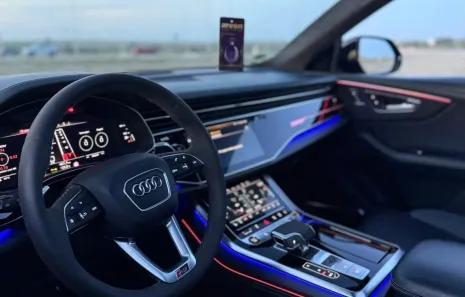 Huur Audi RSQ8 Performance