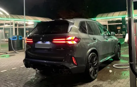 Huur BMW X5M Competition