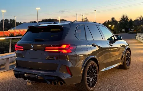Huur BMW X5M Competition