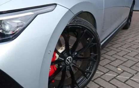 Huur Volkswagen Golf 8.5 GTI Clubsport