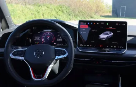 Huur Volkswagen Golf 8.5 GTI Clubsport