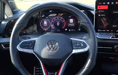 Huur Volkswagen Golf 8.5 GTI Clubsport