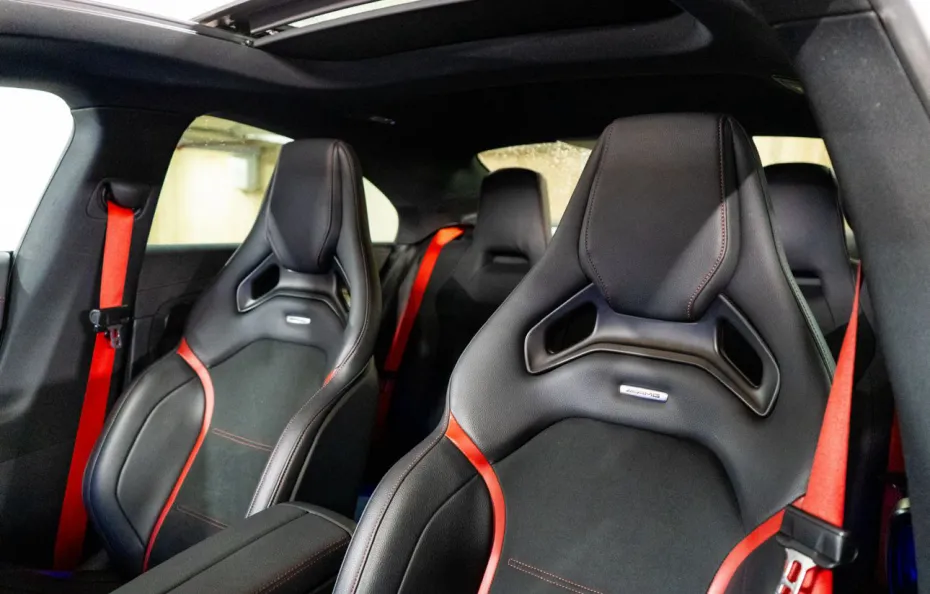 huur Mercedes Benz CLA35 AMG 1