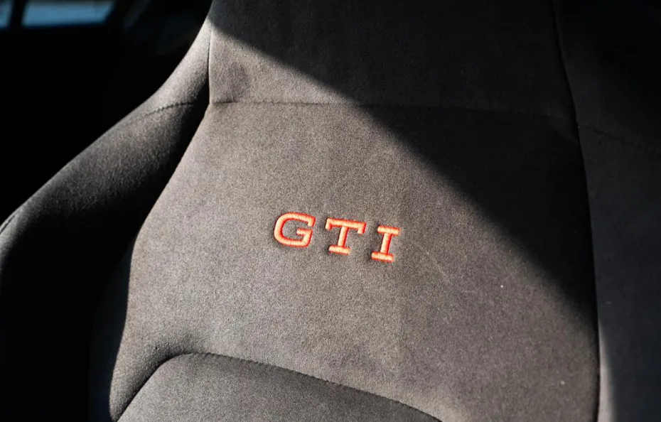 huur Volkswagen Golf 8 GTI Clubsport