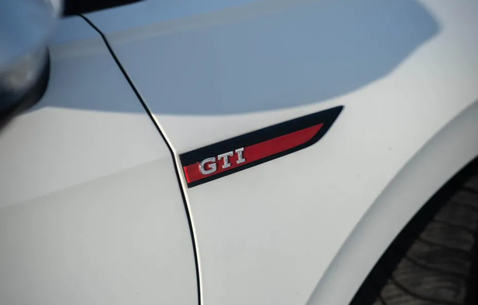 huur Volkswagen Golf 8 GTI Clubsport