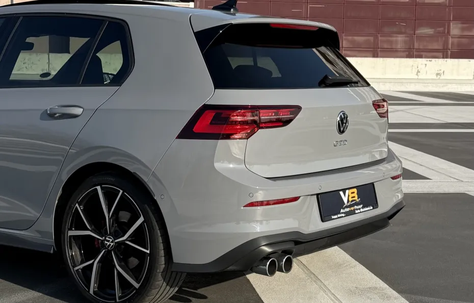 huur Volkswagen Golf 8 GTD 1