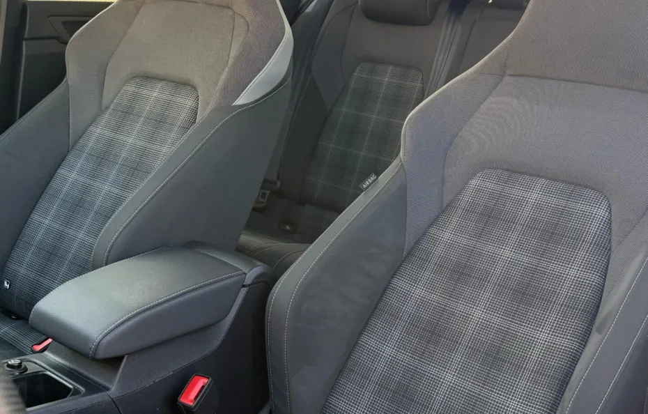 huur Volkswagen Golf 8 GTD 1