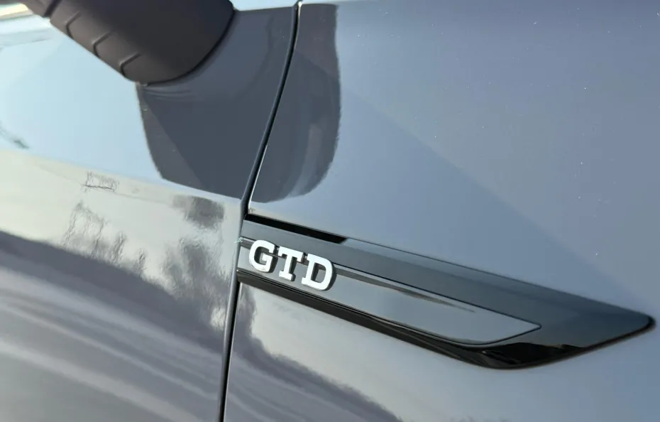 huur Volkswagen Golf 8 GTD 1