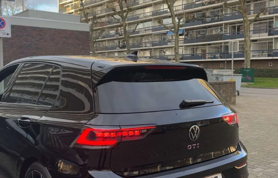 huur Volkswagen Golf 8.5 GTI