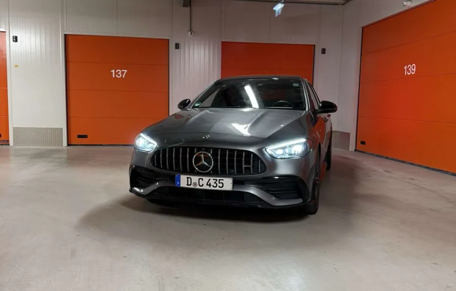 huur Mercedes Benz C43 AMG