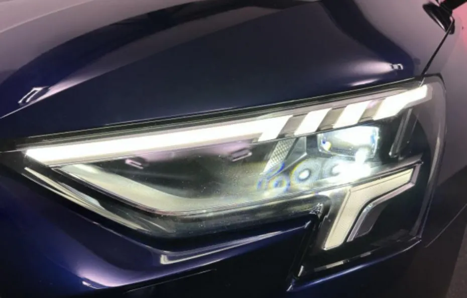 huur Audi A3 Sportback 1