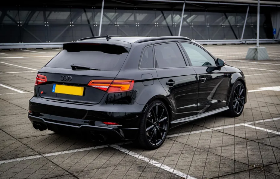 huur Audi S3 Stage 2 + Milltek 1