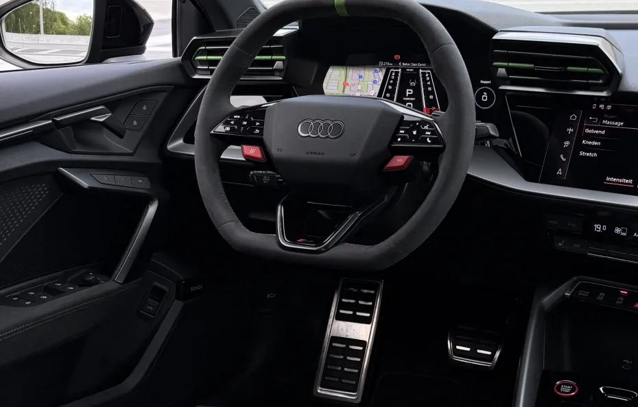huur Audi RS3 2025 HULK Edition 1