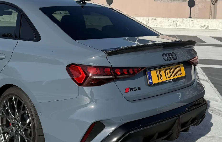 huur Audi RS3 2025 Performance 1