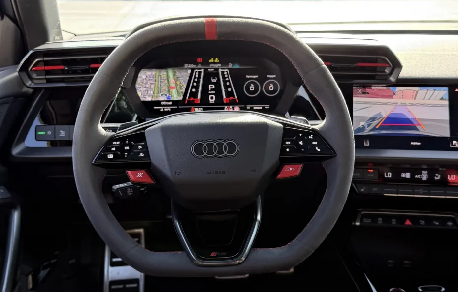 huur Audi RS3 2025 Performance 1