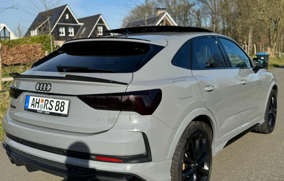 huur Audi RSQ3 Sportback