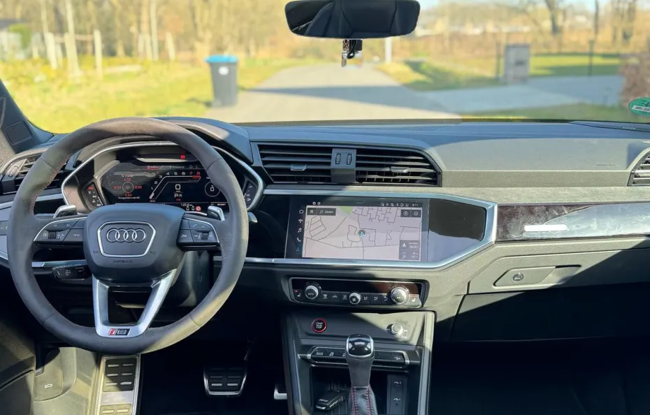 huur Audi RSQ3 Sportback