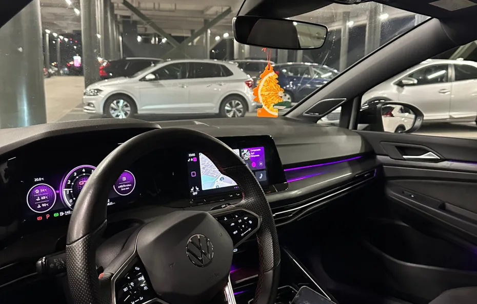 huur Volkswagen Golf 8 GTI Clubsport