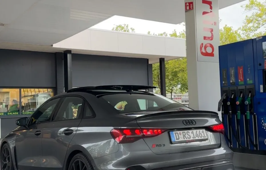 huur Audi RS3 Limousine (2025) 1