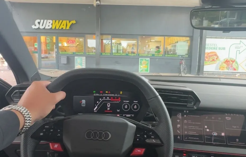 huur Audi RS3 Limousine (2025) 1