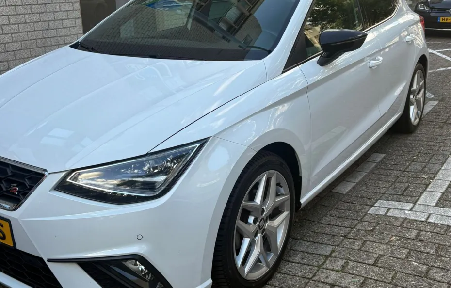 huur Seat Ibiza FR 1