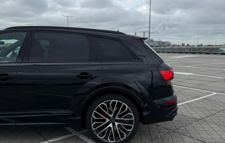 huur Audi SQ7 (2025) 1