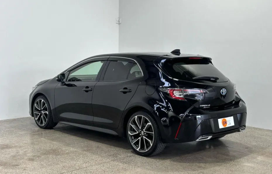 huur Toyota Corolla 1