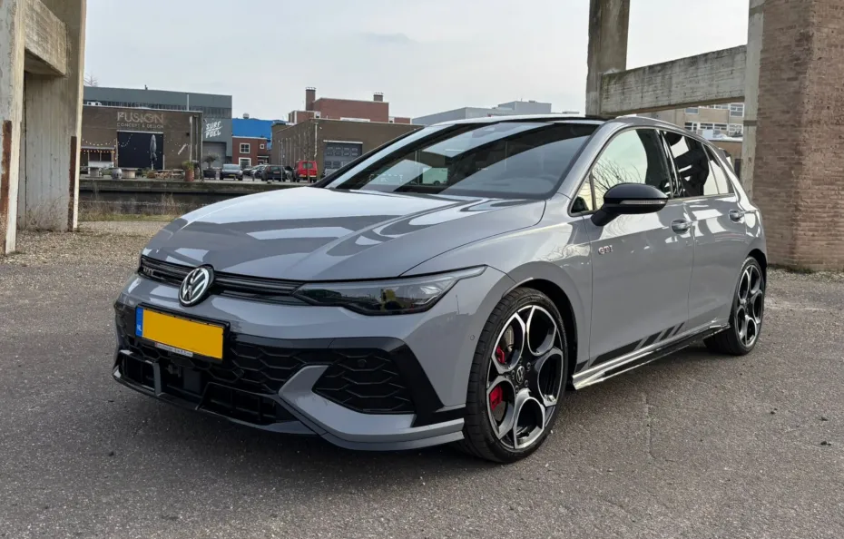 huur Volkswagen Golf 8.5 GTI Clubsport 1