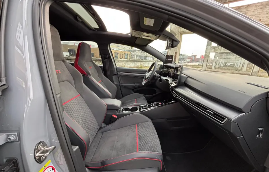 huur Volkswagen Golf 8.5 GTI Clubsport