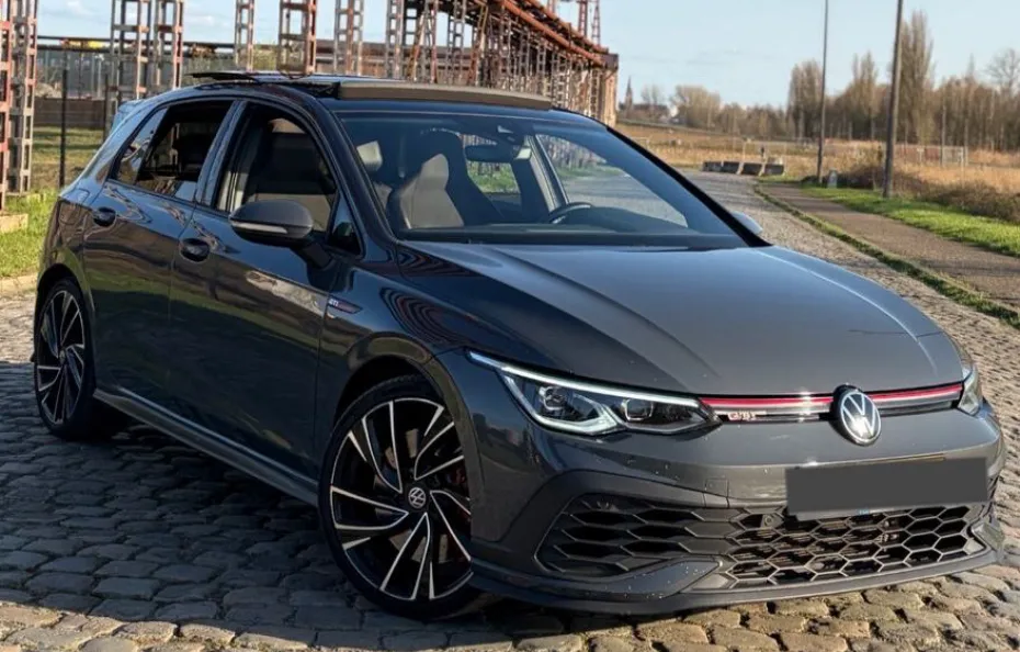 huur Volkswagen Golf 8 GTI Clubsport 1