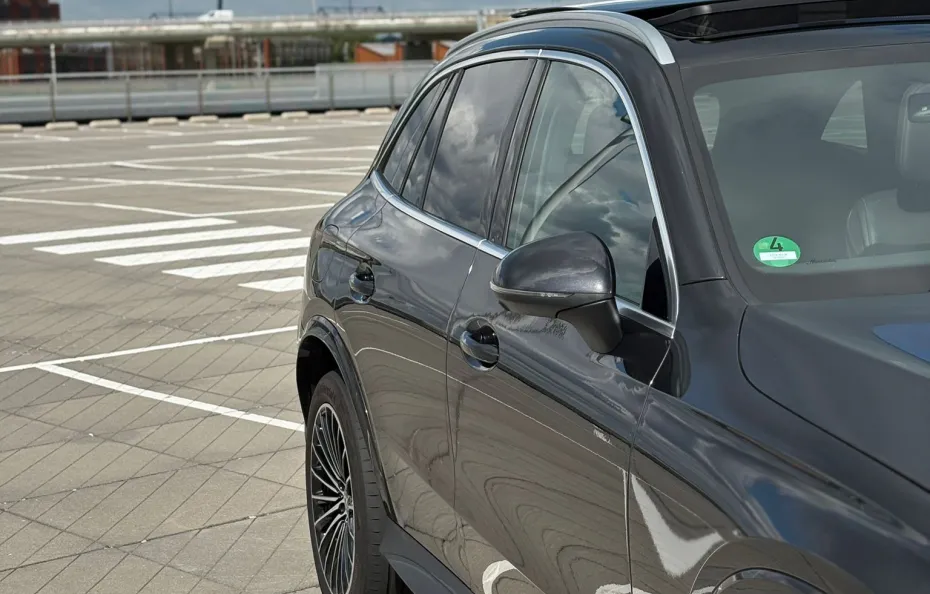 huur Mercedes Benz GLC 400 1