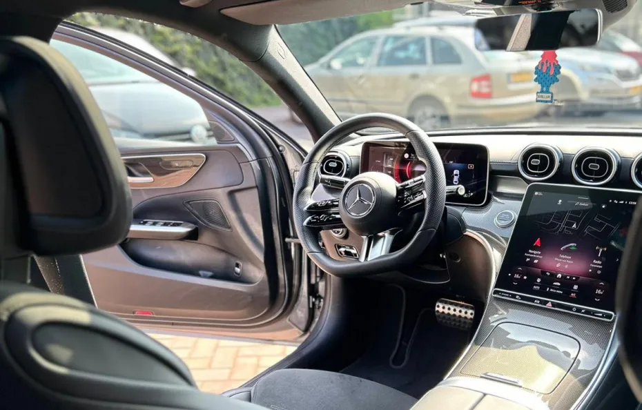 huur Mercedes-Benz C200 1