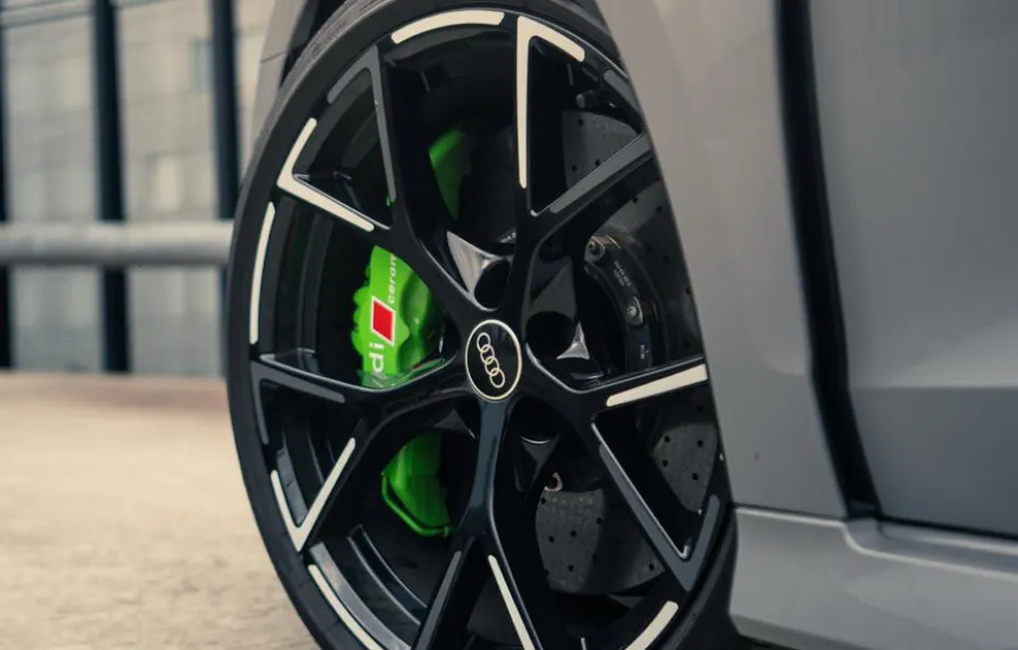 huur Audi RS3 Sportback 1