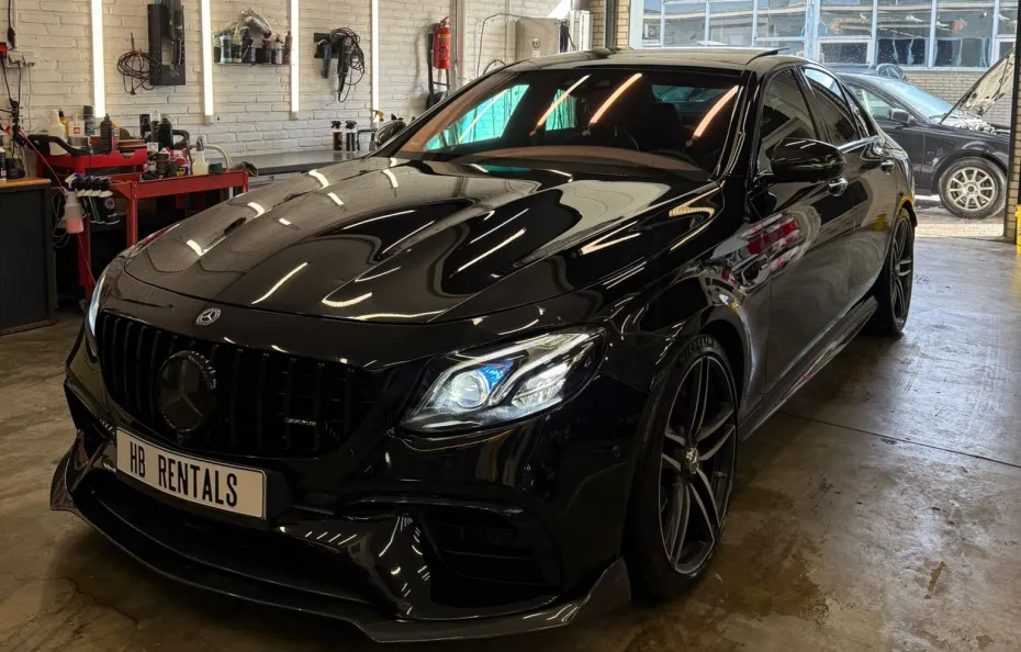 huur Mercedes-Benz E63s AMG 1