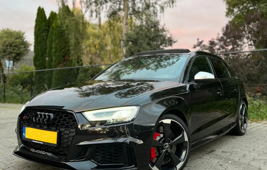 huur Audi RS3 Sportback 1