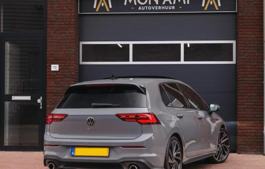 huur Volkswagen Golf 8 GTI 1