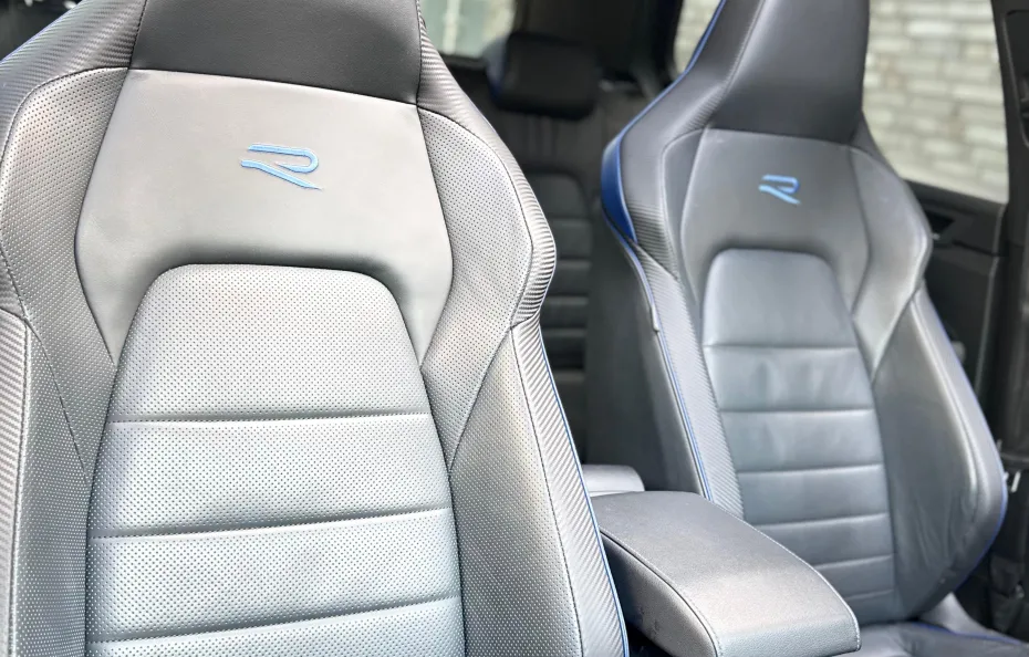 huur Volkswagen Golf 8R 333 Edition 1