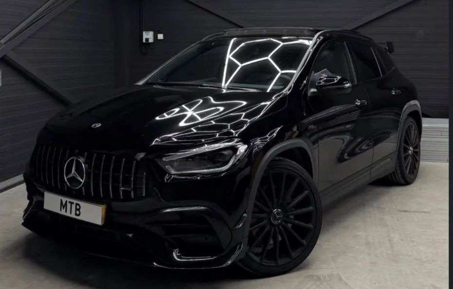 huur Mercedes Benz GLA45s AMG 1