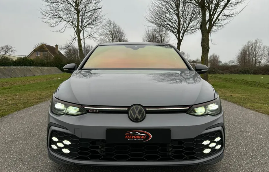 huur Volkswagen Golf 8 GTI Clubsport